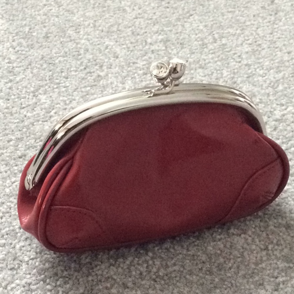 Express Mini Clutch - Picture 2 of 8